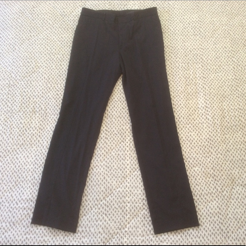Hugo Boss mens blue trousers. 33